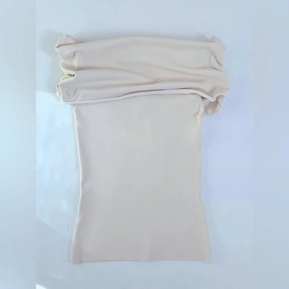 NWT HELSA Makenzie Off Shoulder Sweater in Vanilla, size S - Picture 5 of 8